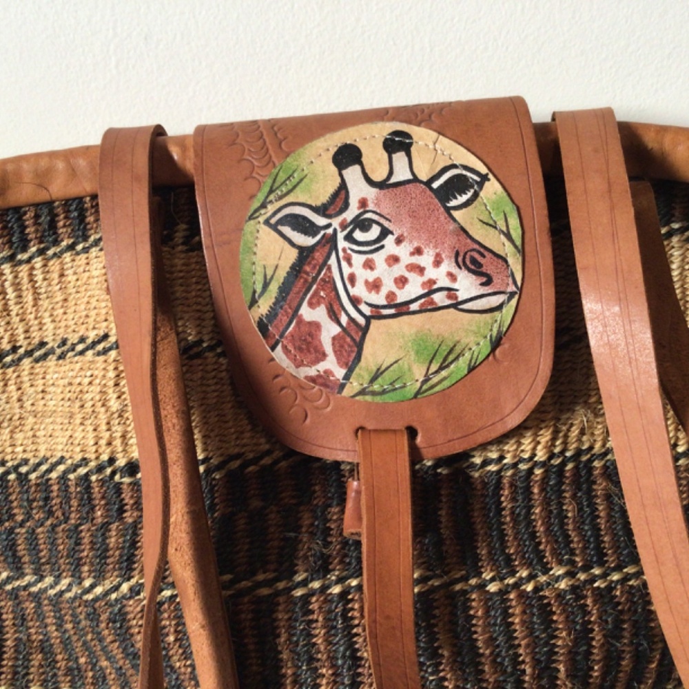 Vintage Leather/Woven Straw Sisal Shoulder Bag Double Handle Purse with Girafffe
